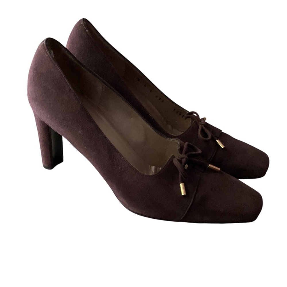 St. John women’s  Suede Pumps maroon bows almond toes heels slip on 6 B career